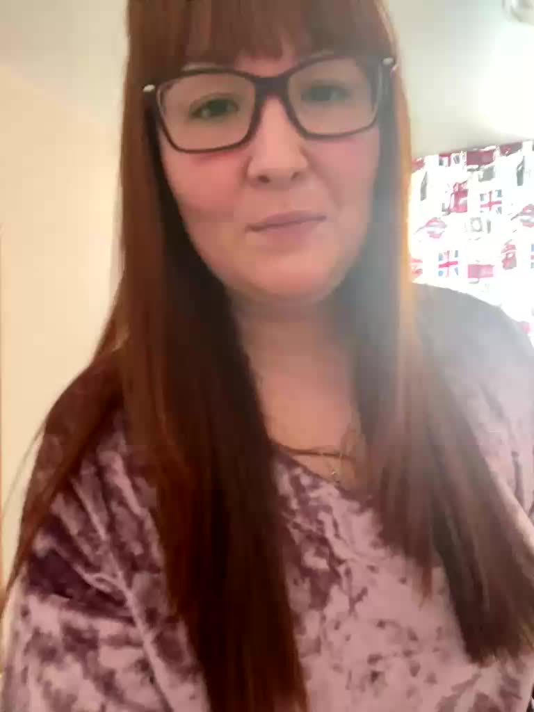 QueenFoxyLiza Adult Chat March 1, 2026