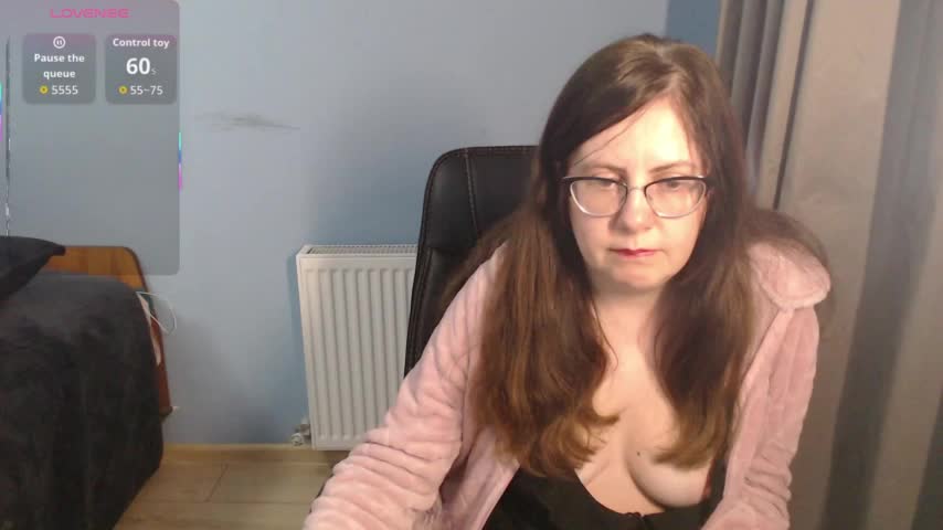 mandarinka28 Adult Chat March 1, 2026