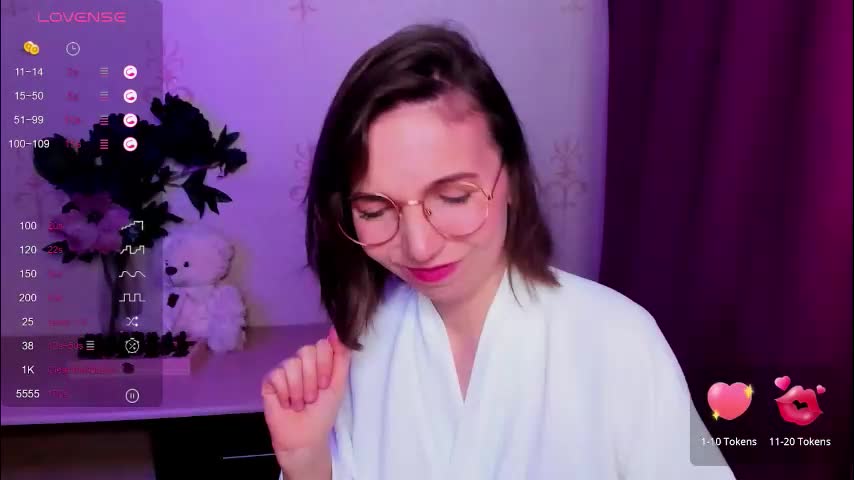 kindhazelhere_ Adult Chat March 1, 2026