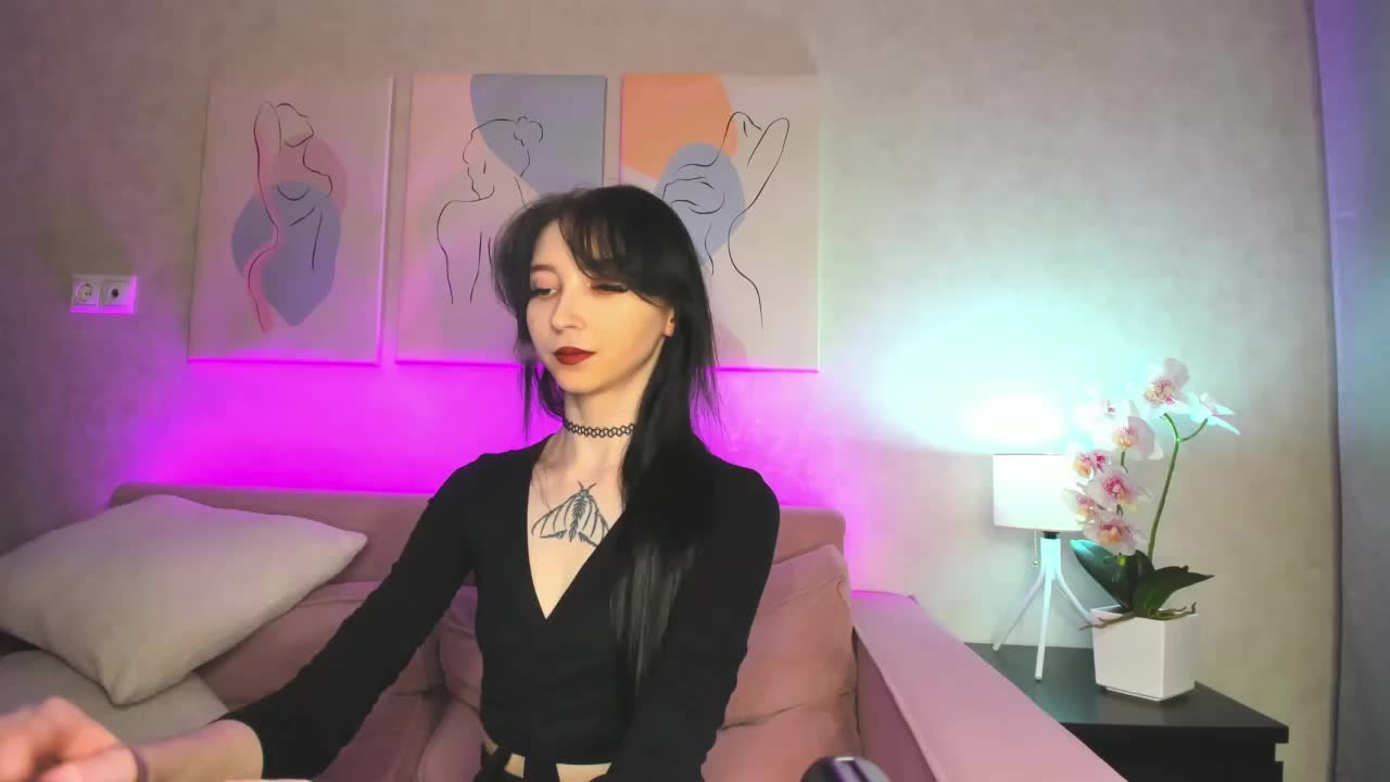 Ellen-Hops Adult Chat March 1, 2026