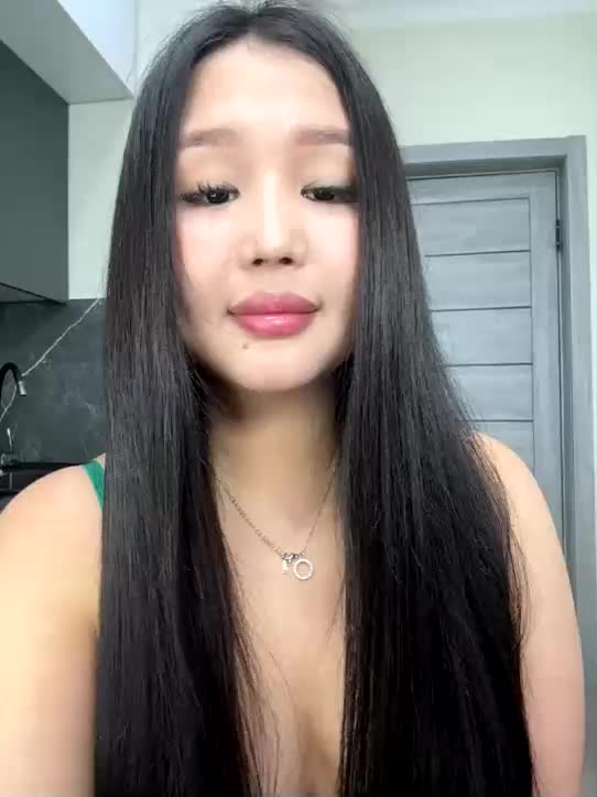 Yumikaa Adult Chat March 1, 2026