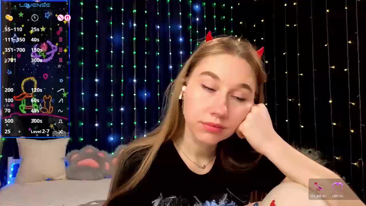 kiskaWEDNESDAY Adult Chat March 1, 2026