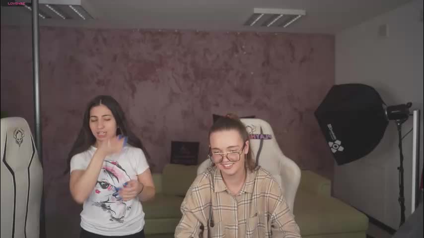 bright_diamonds_054 Adult Chat March 2, 2026