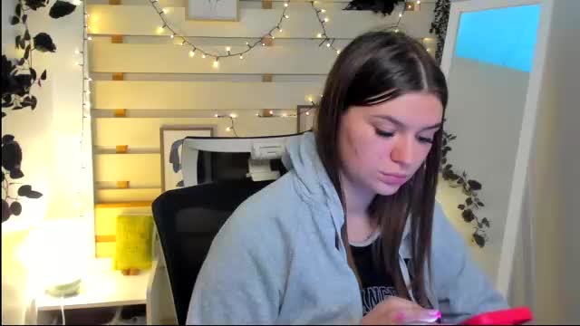 monika_youu Adult Chat March 1, 2026