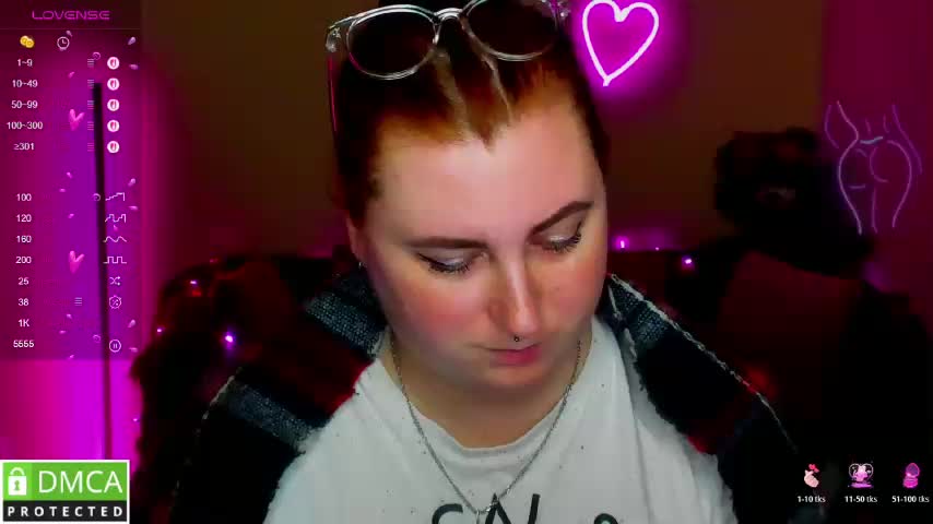 Aliciaredluv Adult Chat March 1, 2026