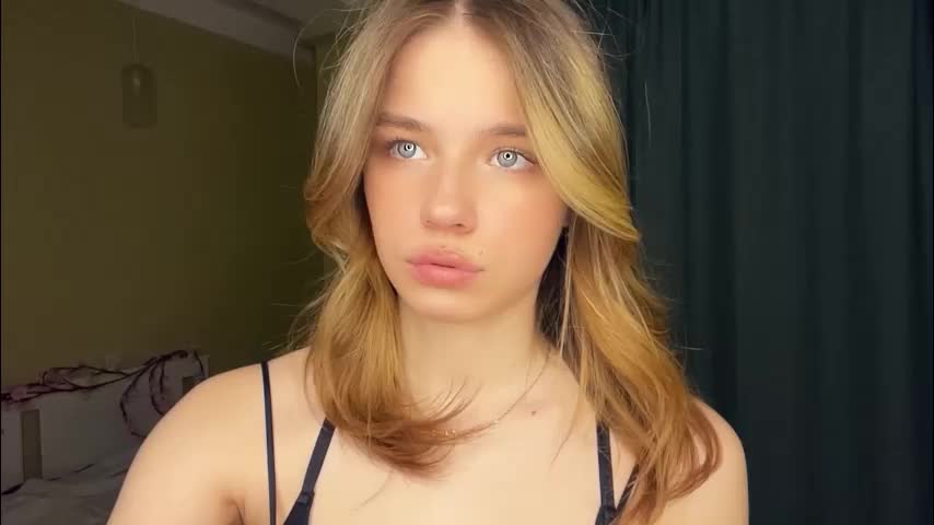 laurineleconey Adult Chat March 1, 2026