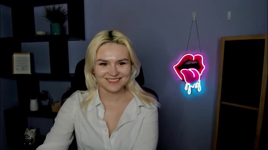 lilysweetxo Adult Chat March 2, 2026