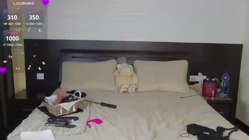 FLUFFY_BEAUTY Adult Chat March 2, 2026