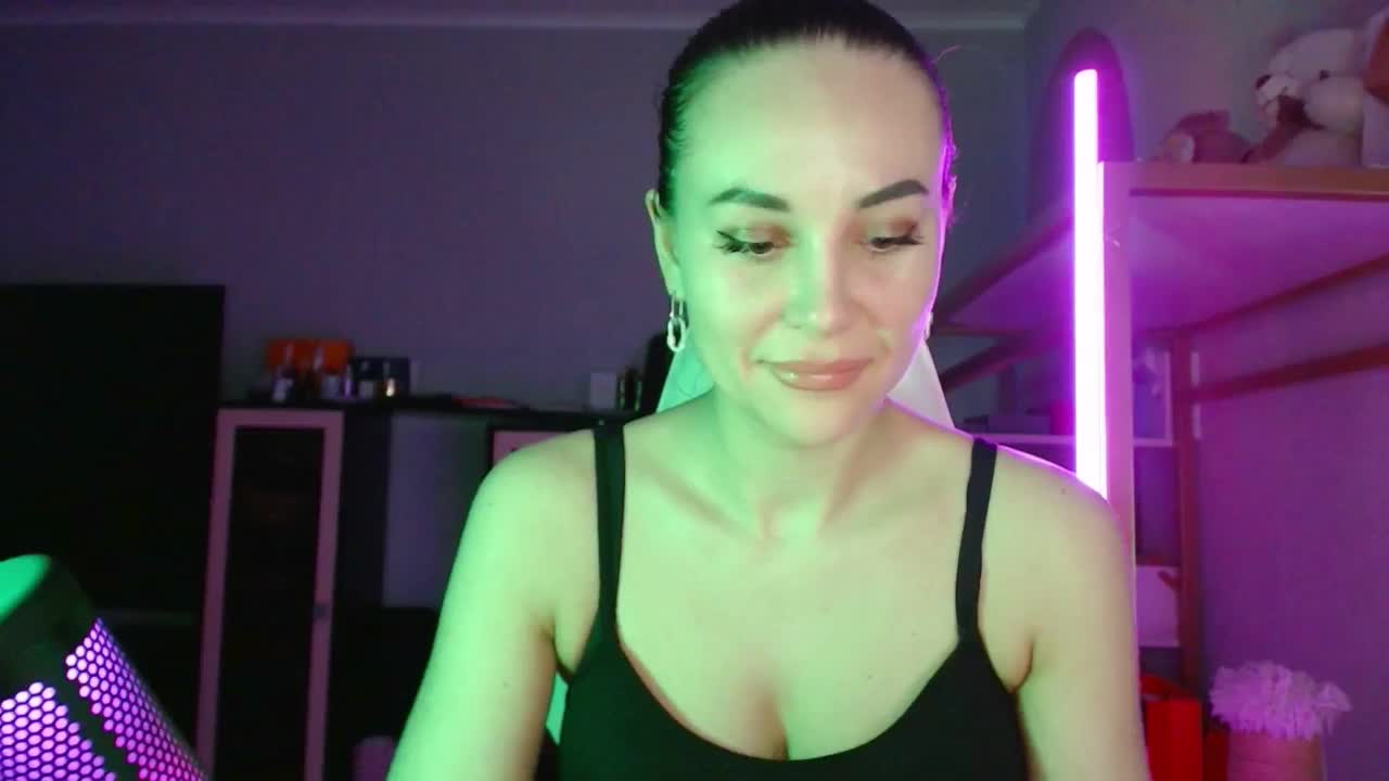 QWEENII Adult Chat March 2, 2026