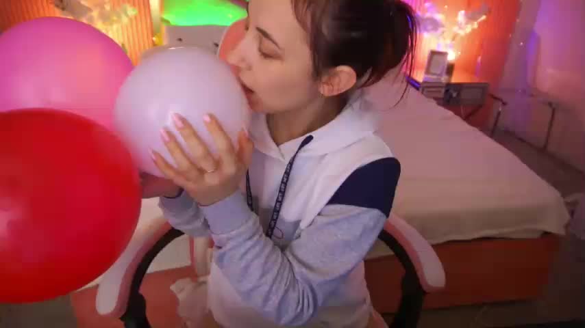 RoxyRayy Adult Chat March 2, 2026