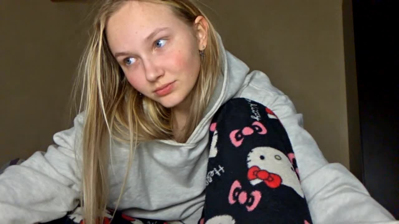 MilagroKailey Adult Chat March 3, 2026