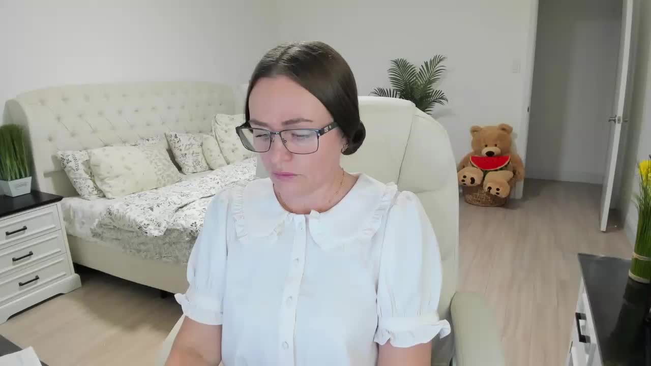 -Michelle- Adult Chat March 3, 2026