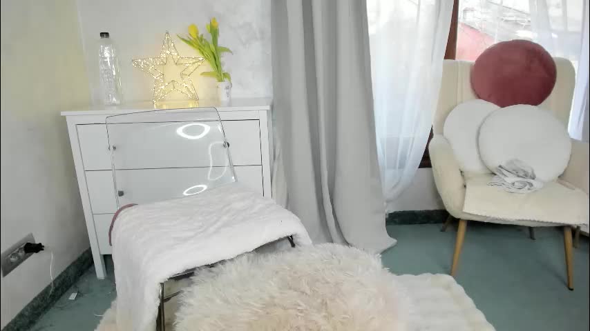 selena_reeves Adult Chat March 3, 2026