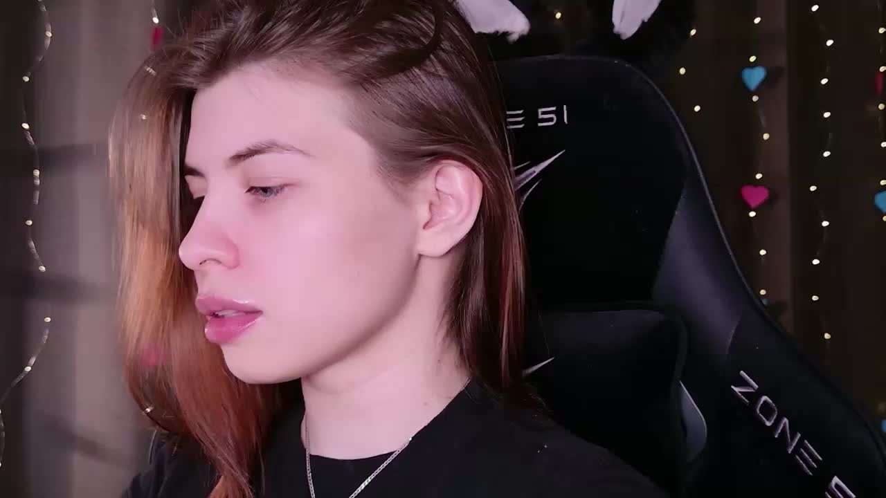 inside_tori Adult Chat March 3, 2026