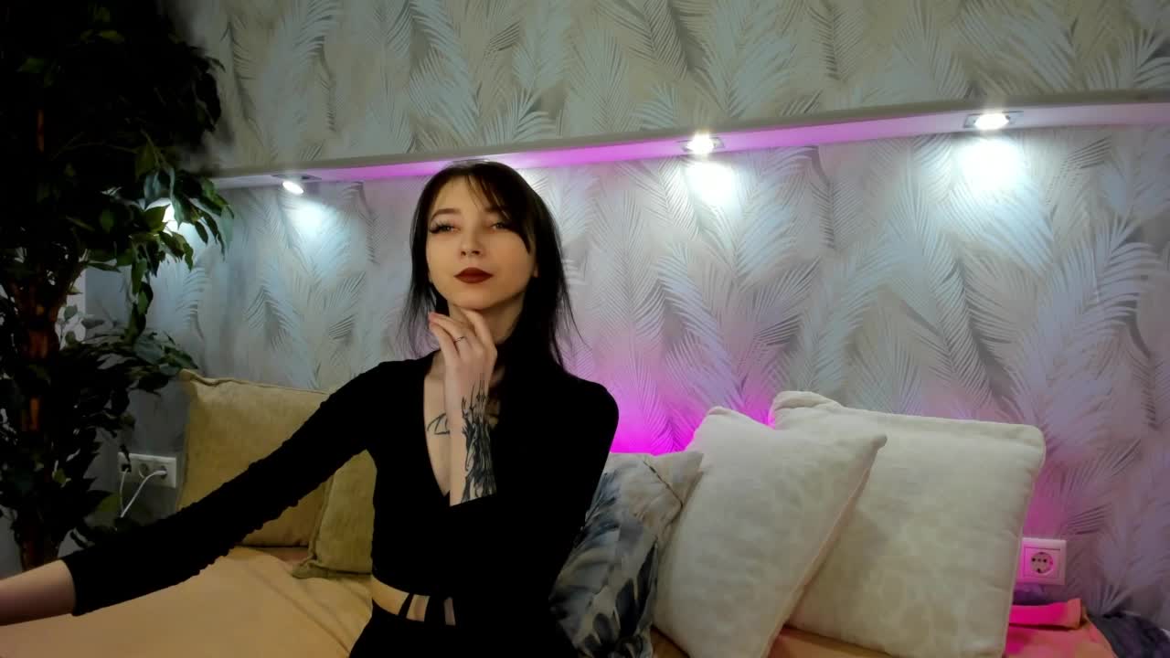 Ellen-Hops Adult Chat March 3, 2026