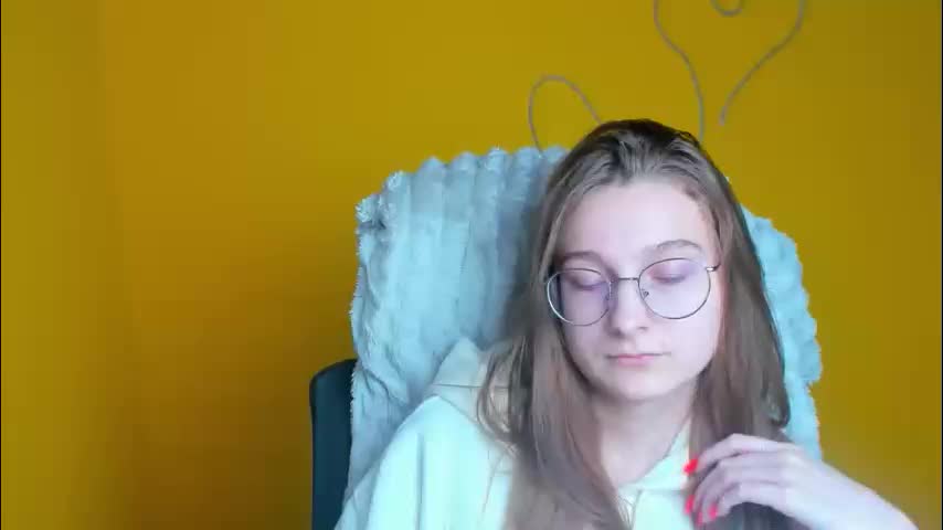 queen_amelie Adult Chat March 3, 2026