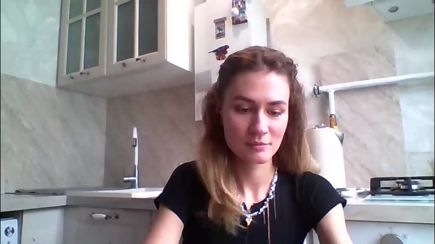 maybellebombich Adult Chat March 3, 2026