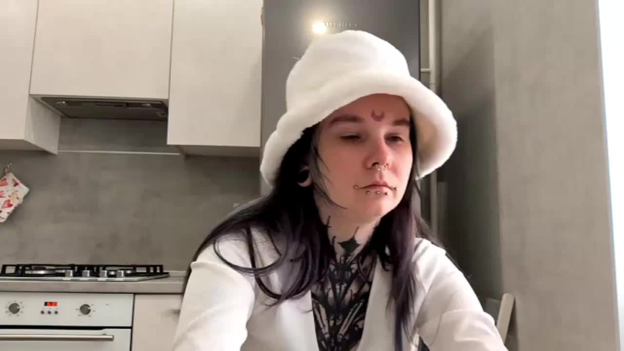 RobbynIturbe Adult Chat March 3, 2026