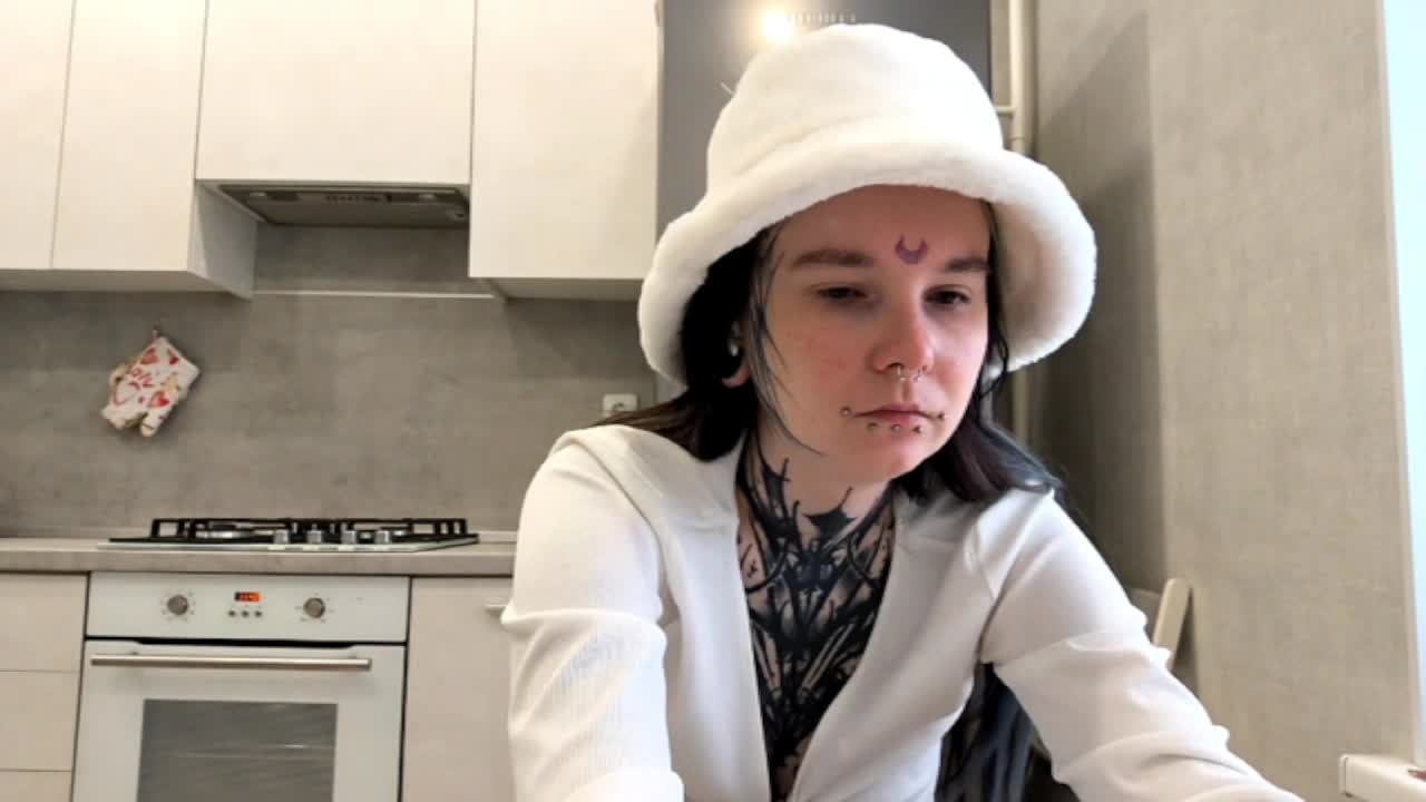 RobbynIturbe Adult Chat March 3, 2026