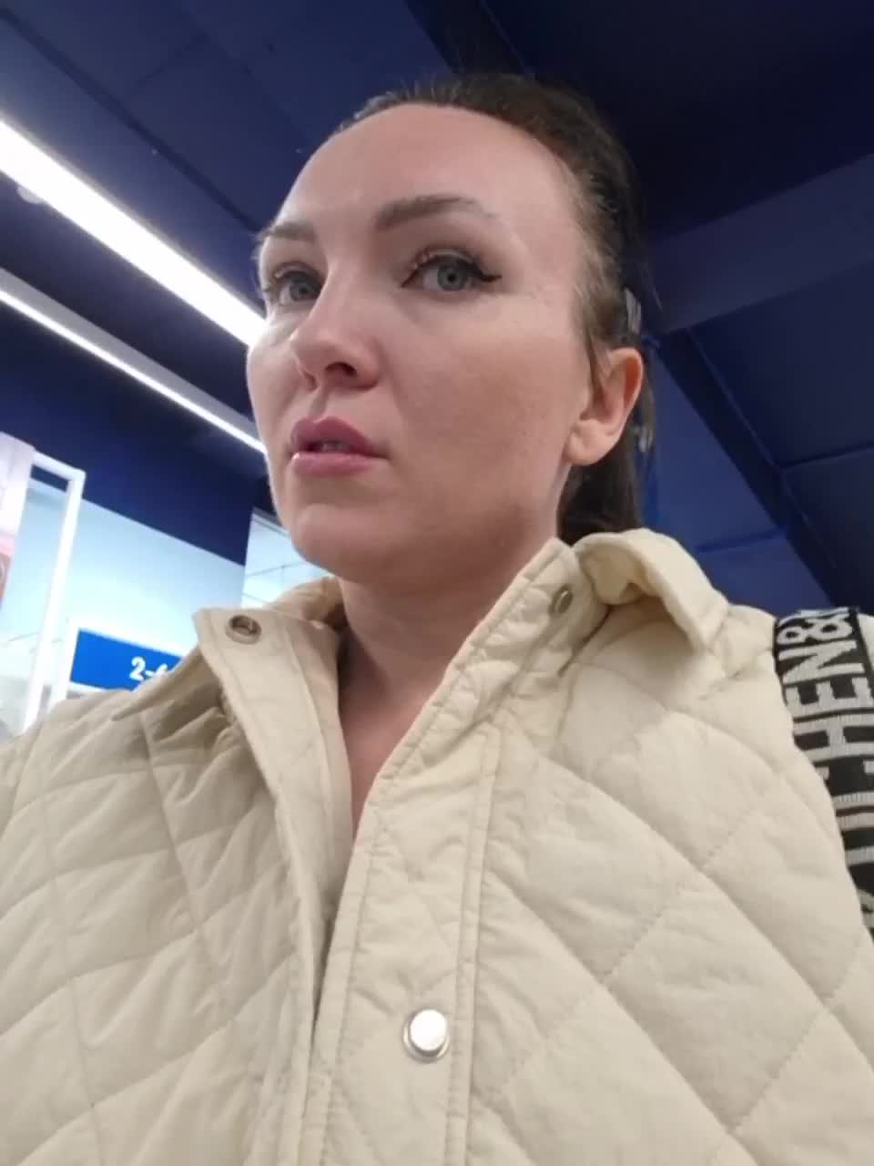 DIVORA Adult Chat March 3, 2026