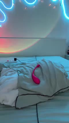 Luna_Lu Adult Chat March 4, 2026