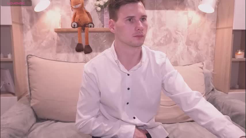 fluffy_hat Adult Chat March 4, 2026