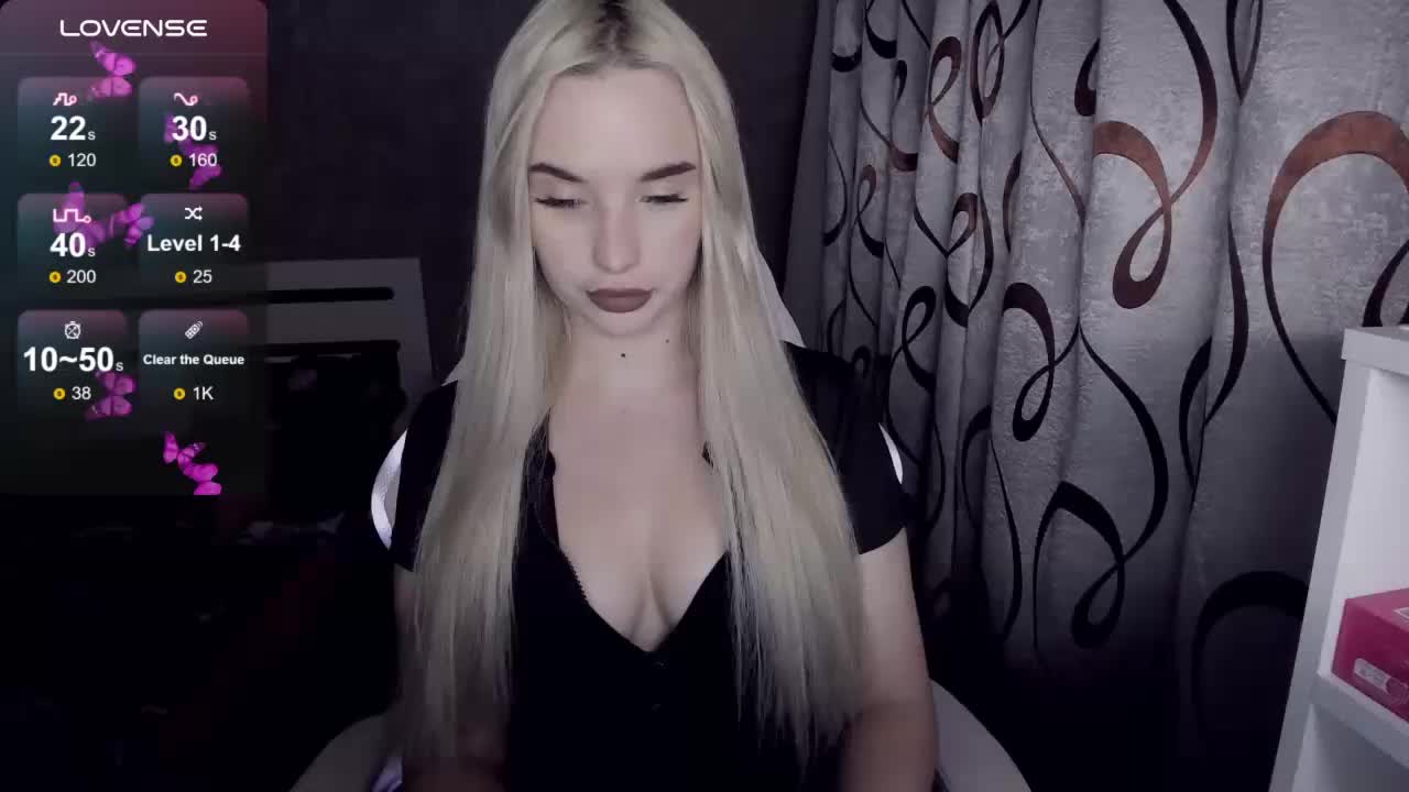 KiraKrox Adult Chat March 4, 2026