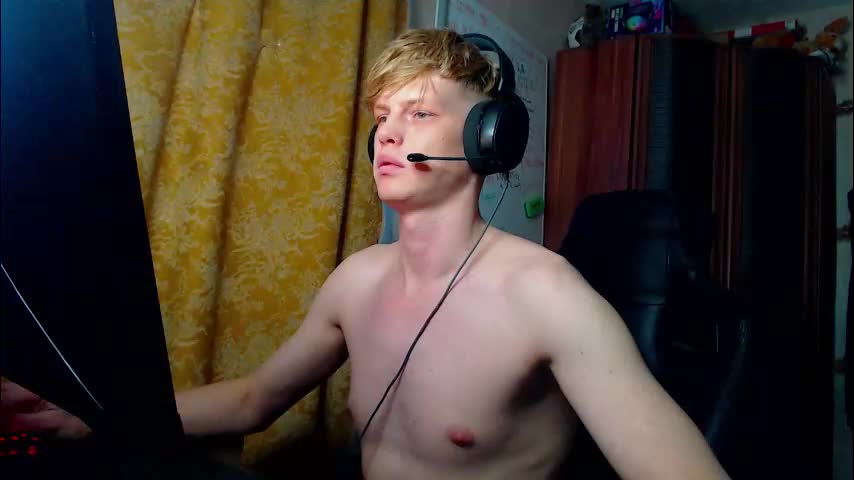 shyredstar Adult Chat March 4, 2026