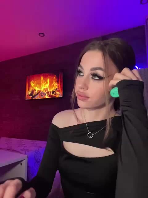 HotGirlEva Adult Chat March 4, 2026