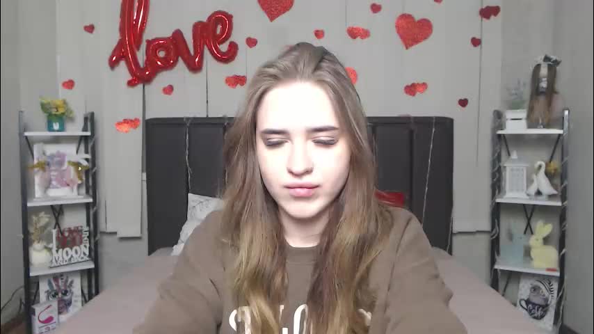 laurahlot Adult Chat March 4, 2026