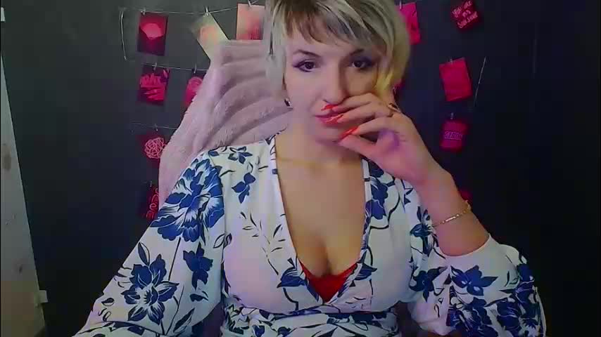 mishelle_blondie Adult Chat March 4, 2026