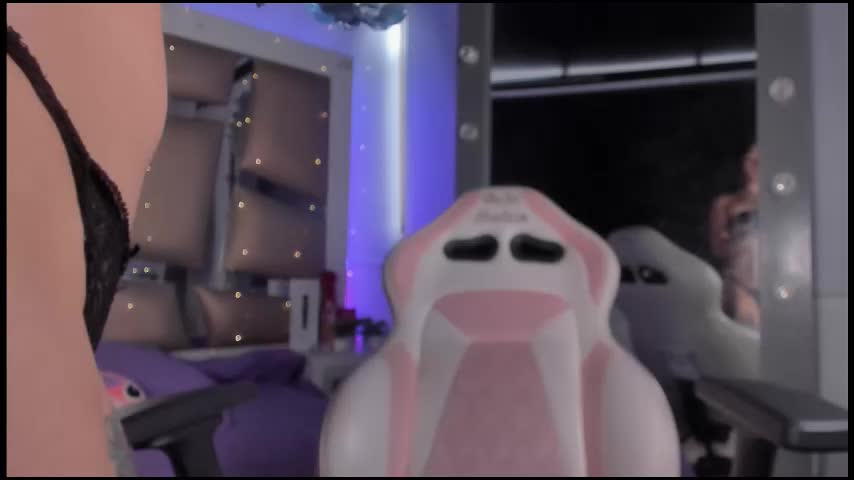 juliana_js_ Adult Chat March 4, 2026