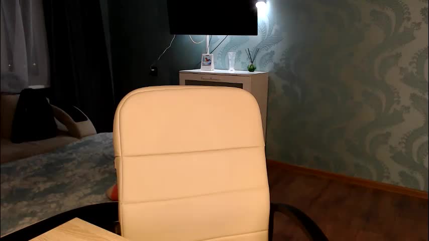 tess_wetyy Adult Chat March 4, 2026