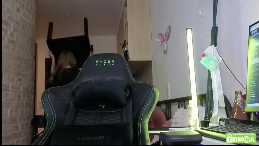 roxxxie_reid Adult Chat March 4, 2026