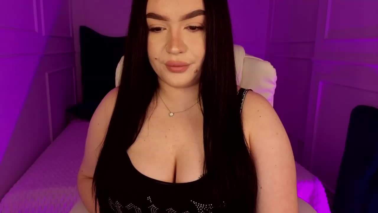 tinafox Adult Chat March 4, 2026