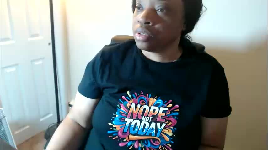 sexymona1218 Adult Chat March 4, 2026