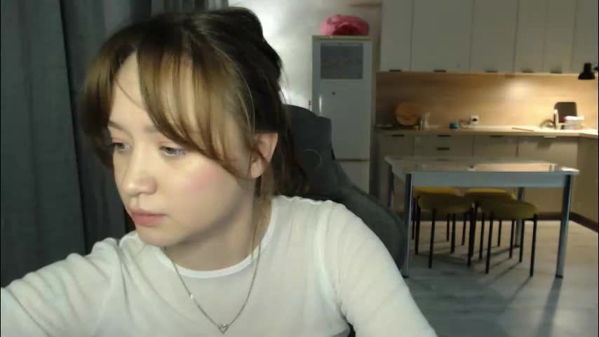 _lalune_ Adult Chat March 4, 2026