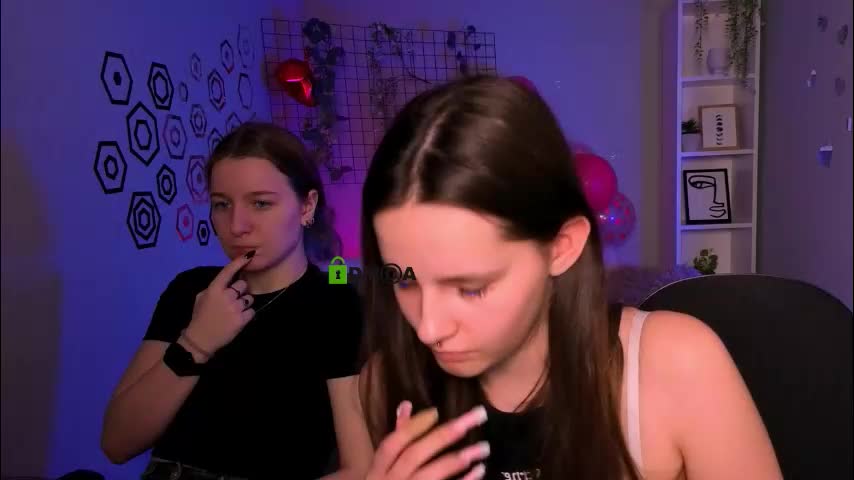 lola_shyy Adult Chat March 4, 2026