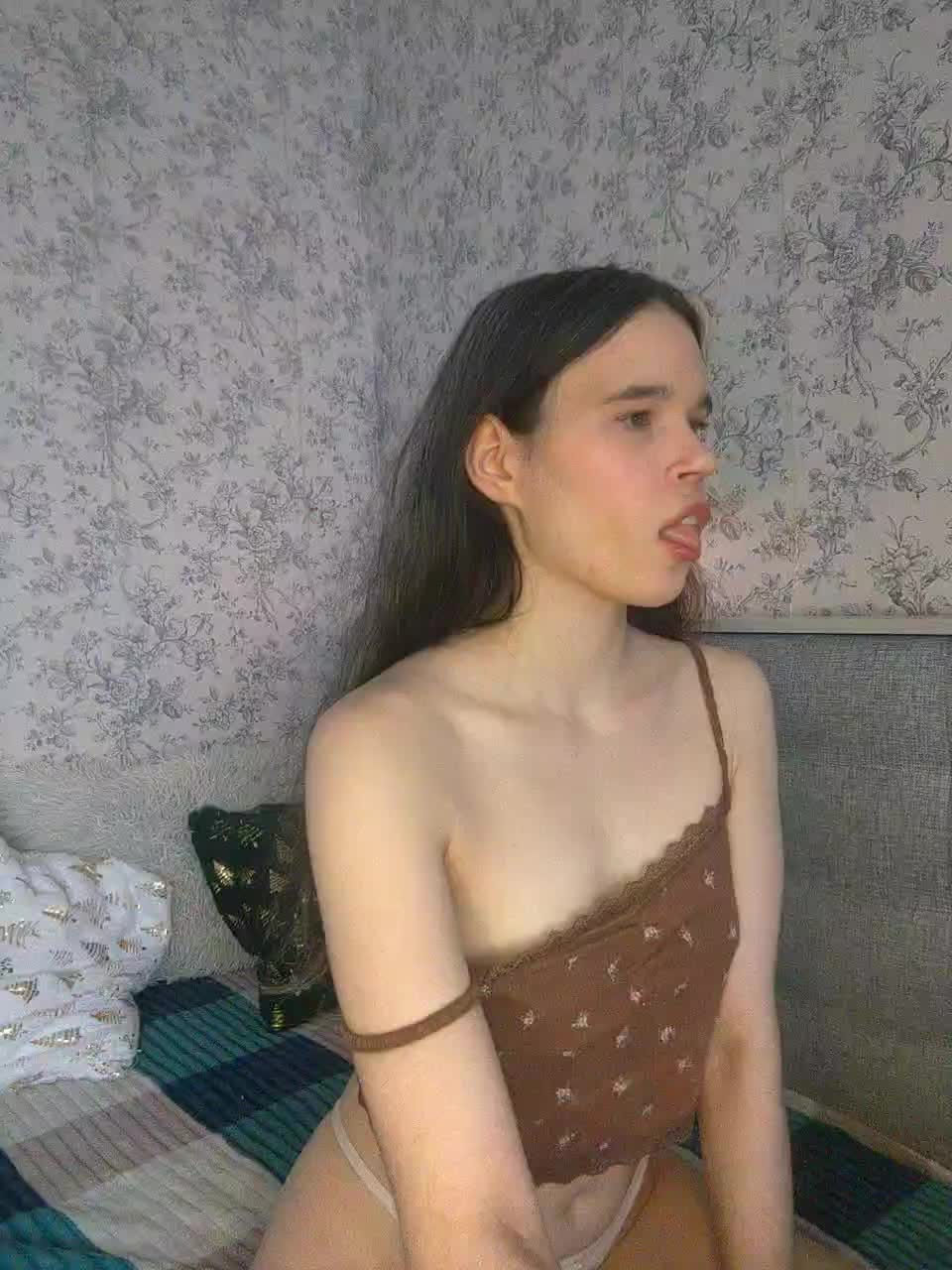 Niki_Paw Adult Chat March 4, 2026