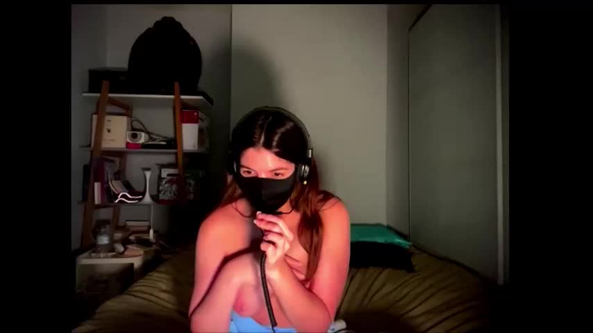 clementine75009 Adult Chat March 4, 2026