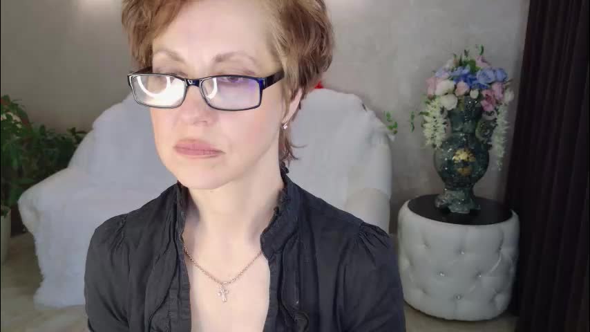 lioraweiss Adult Chat March 4, 2026