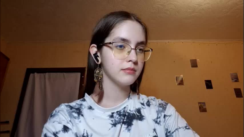 elmeraurora Adult Chat March 4, 2026