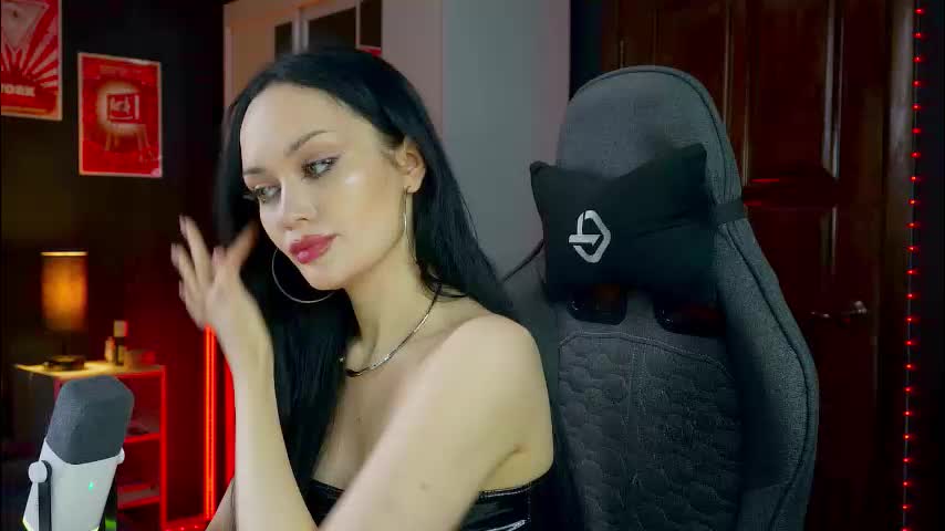 queenaliss Adult Chat March 4, 2026