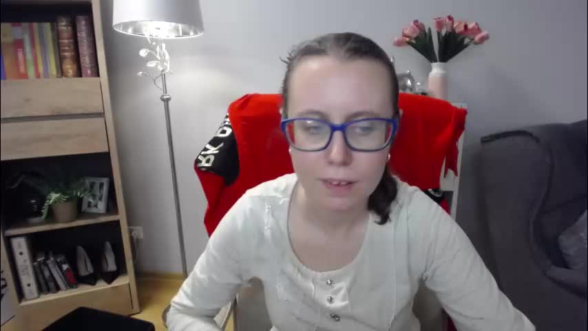 lizzy_sparkle Adult Chat March 4, 2026