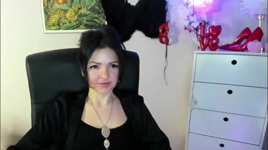 mollymoon40 Adult Chat March 4, 2026