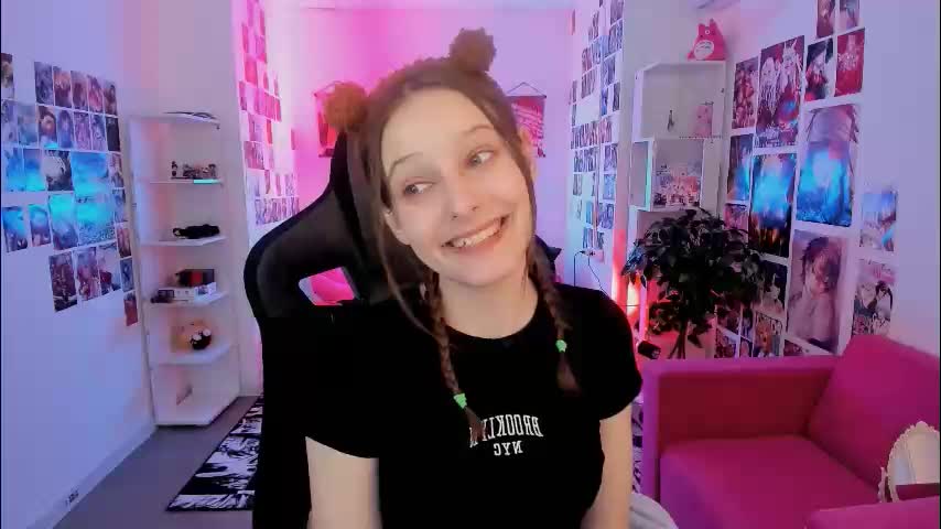 jenniferkiim Adult Chat March 4, 2026