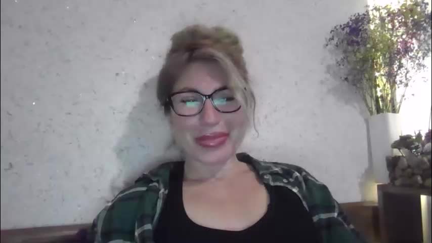 fox_red_lady7 Adult Chat March 4, 2026