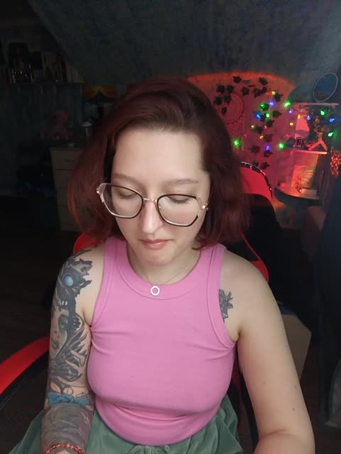 Mari_Gold Adult Chat March 4, 2026