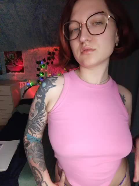 Mari_Gold Adult Chat March 4, 2026