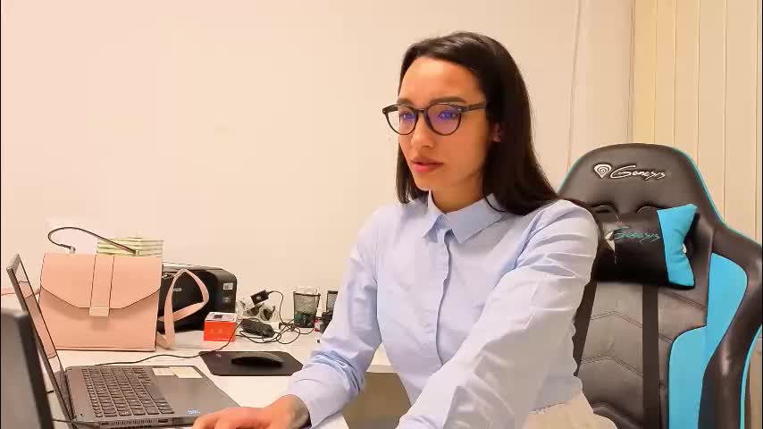 tia_j Adult Chat March 4, 2026